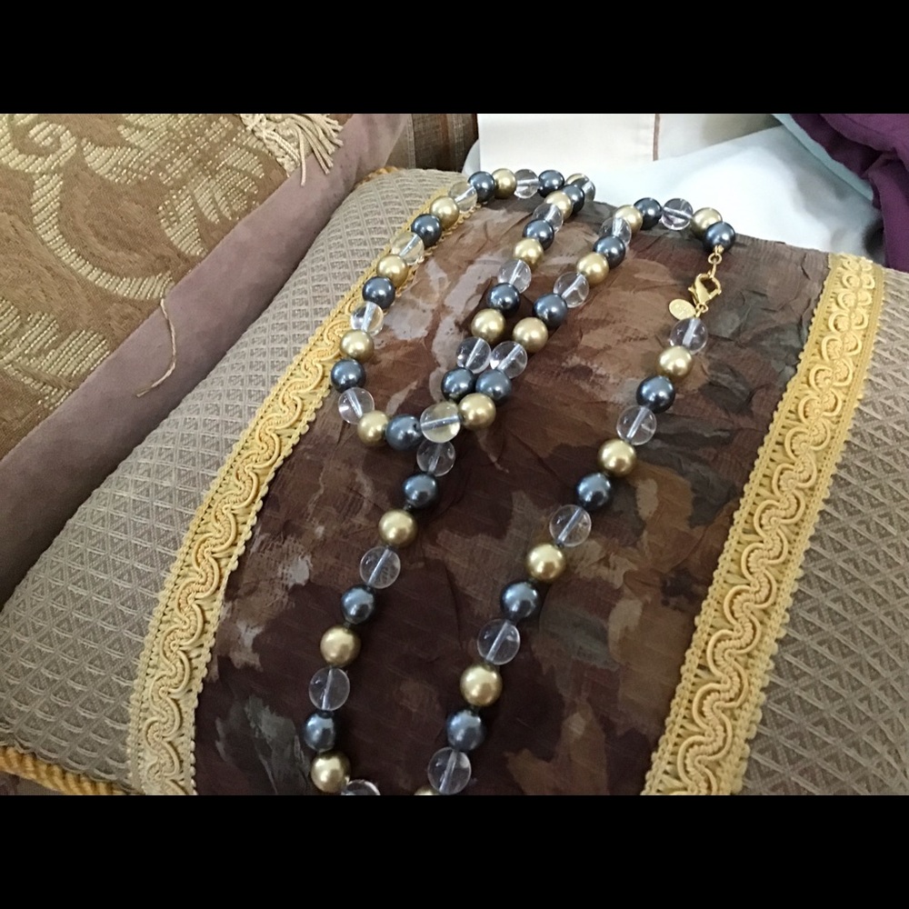 Joan Rivers Faux gray and gold beaded necklace